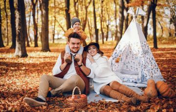 Fall Family Vacation – The Perfect Season for Fun, Learning, and Quality Time Fall Family Vacation – The Perfect Season for Fun, Learning, and Quality Time