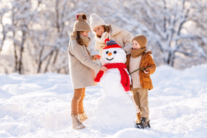 Enjoy These Fun Christmas and New Year Holiday Activities Safely Enjoy These Fun Christmas and New Year Holiday Activities Safely