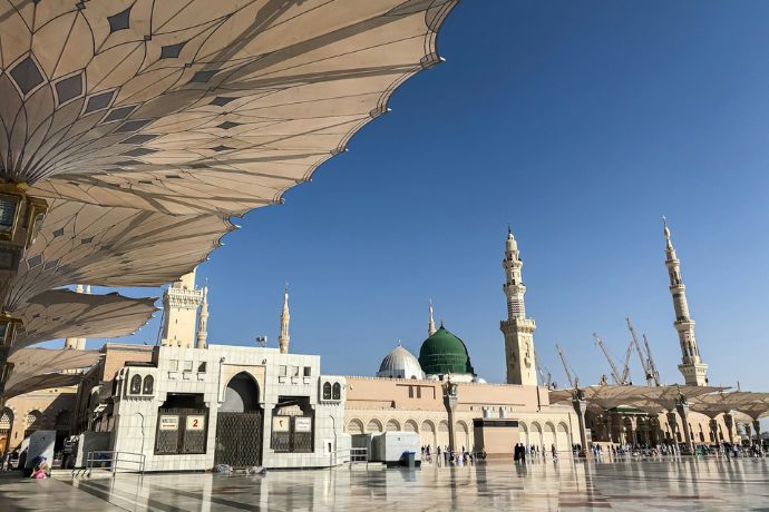 The white building Al-Masjid an-Nabawī in Saudi Arabia