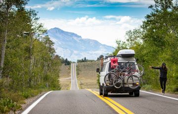 Summer Road Trips – The Ultimate Guide to Scenic Drives and Safe Adventures