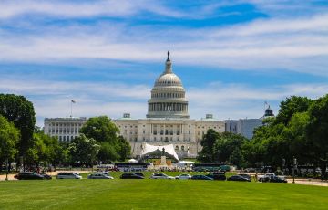 US Travel Risk: What Travelers Should Know Before Visiting the United States US Travel Risk: What Travelers Should Know Before Visiting the United States